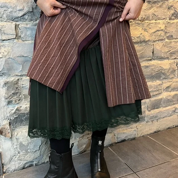 SPANNER Asymmetrical Brown Striped Skirt - Picture 2 of 6